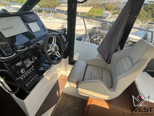 JEANNEAU MERRY FISHER 1095FLY – Image 6