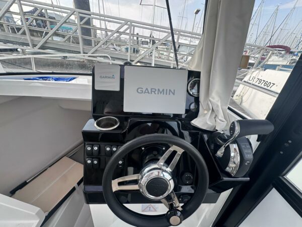 JEANNEAU MERRY FISHER 695 SPORT SERIE 2 – Image 7