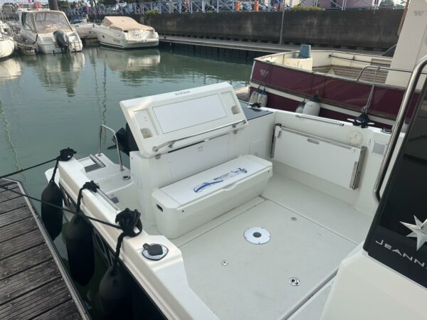 JEANNEAU MERRY FISHER 695 SPORT SERIE 2 – Image 12