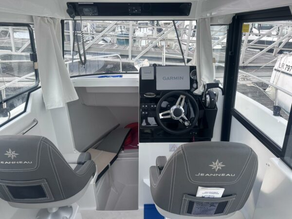 JEANNEAU MERRY FISHER 695 SPORT SERIE 2 – Image 4