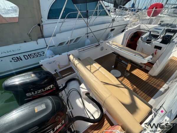 WHITE SHARK 246 – Image 5