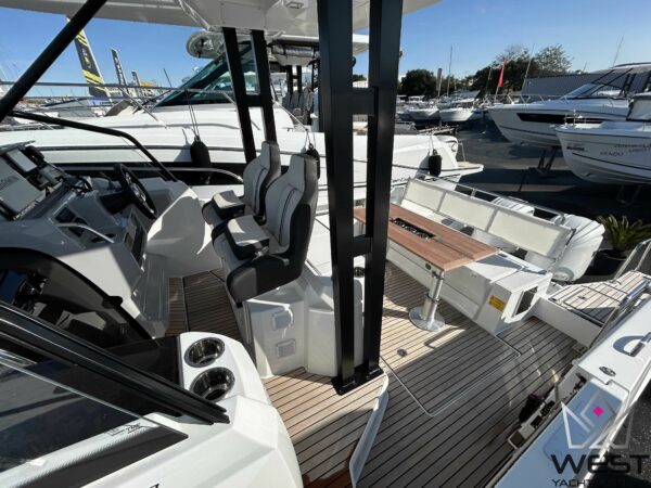 JEANNEAU CAP CAMARAT 9.0 WA SERIE 2 – Image 3
