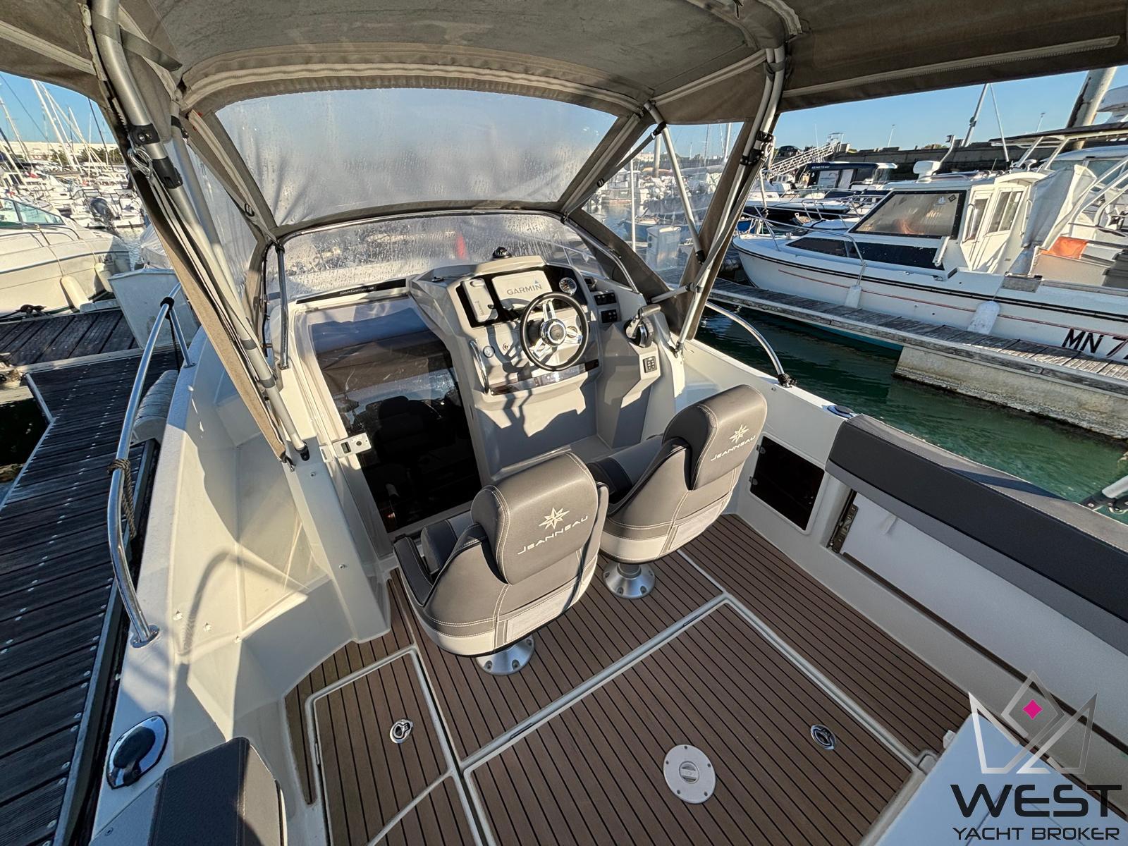 JEANNEAU CAP CAMARAT 7.5 WA-2 – Image 6