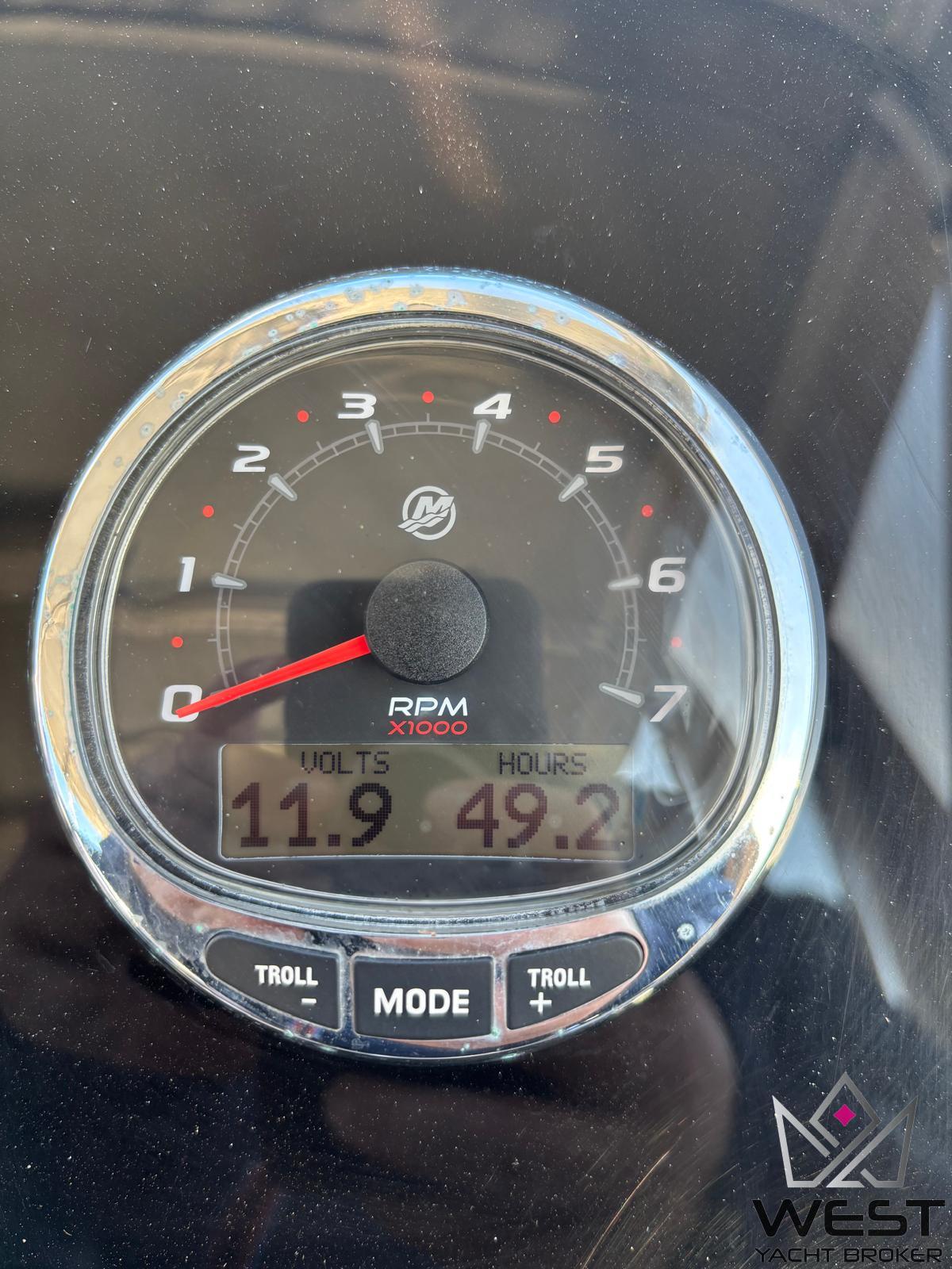 JEANNEAU CAP CAMARAT 7.5 WA-2 – Image 8