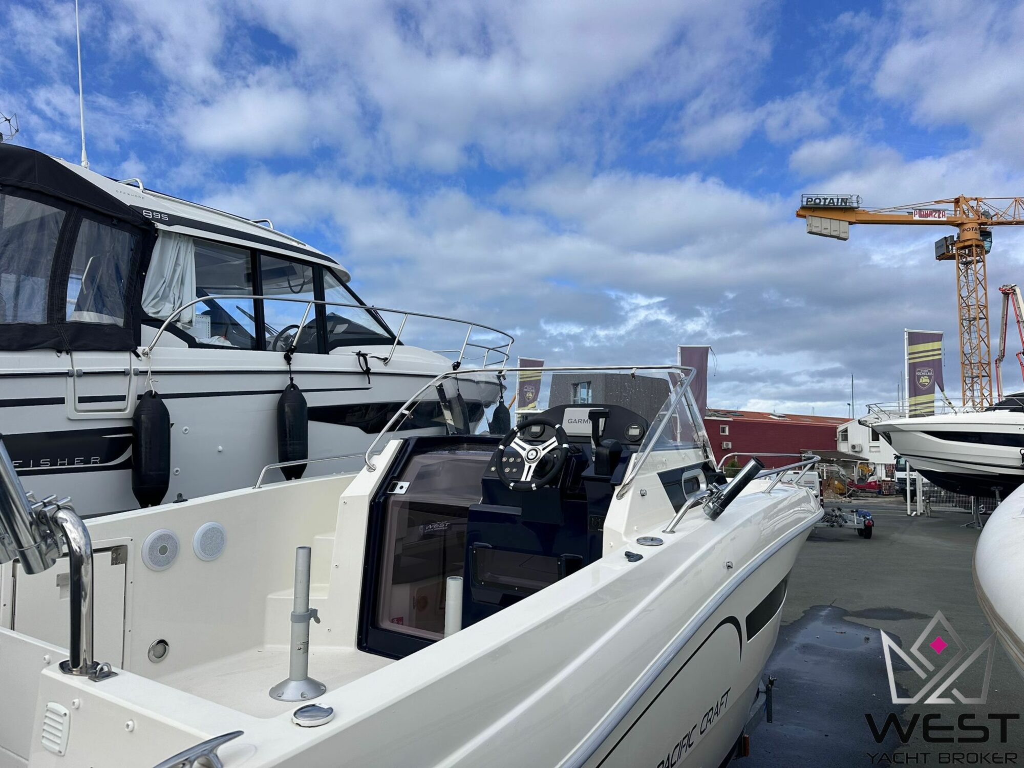 PACIFIC CRAFT 700 SUN CRUISER – Image 9