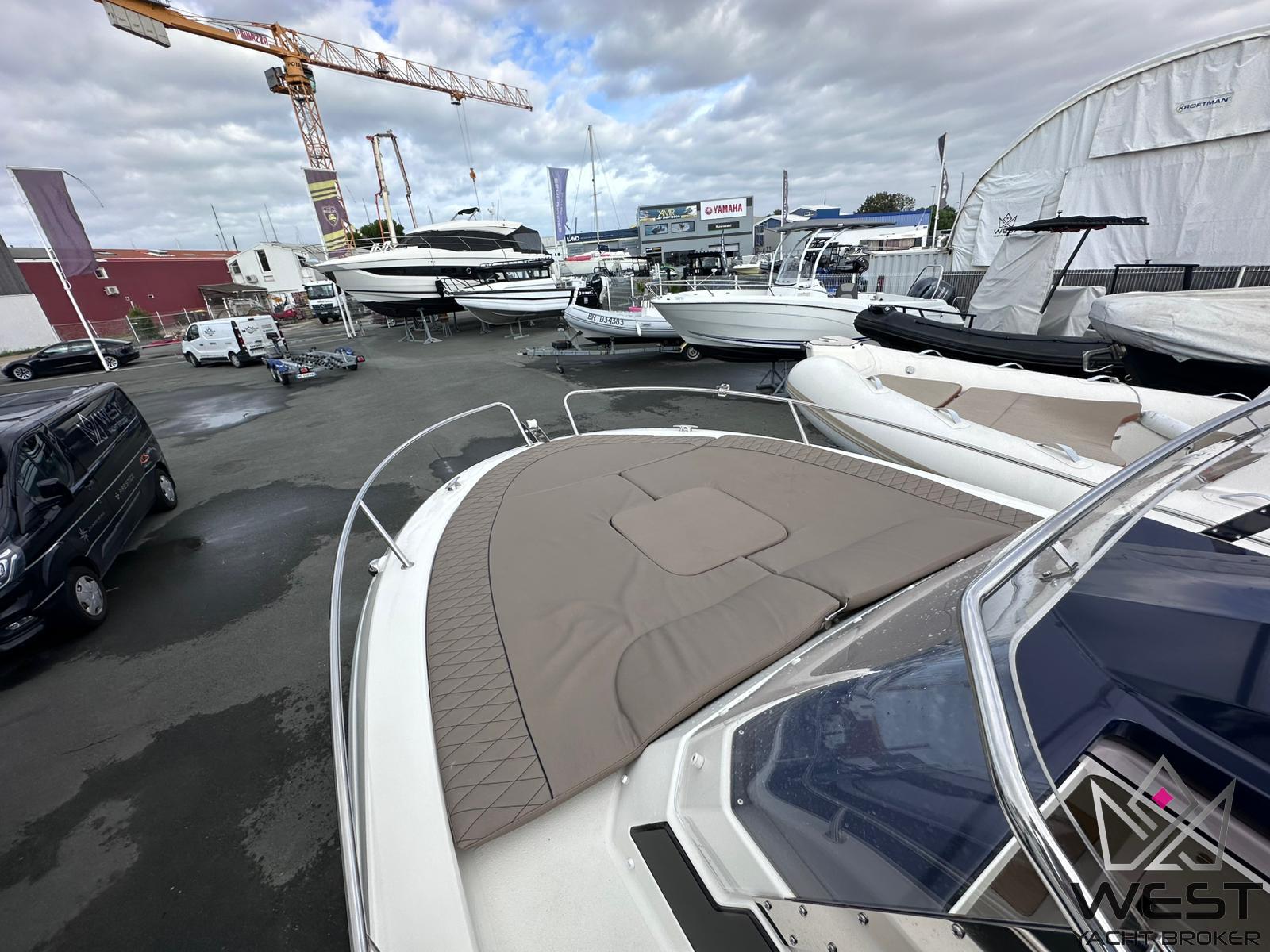 PACIFIC CRAFT 700 SUN CRUISER – Image 10