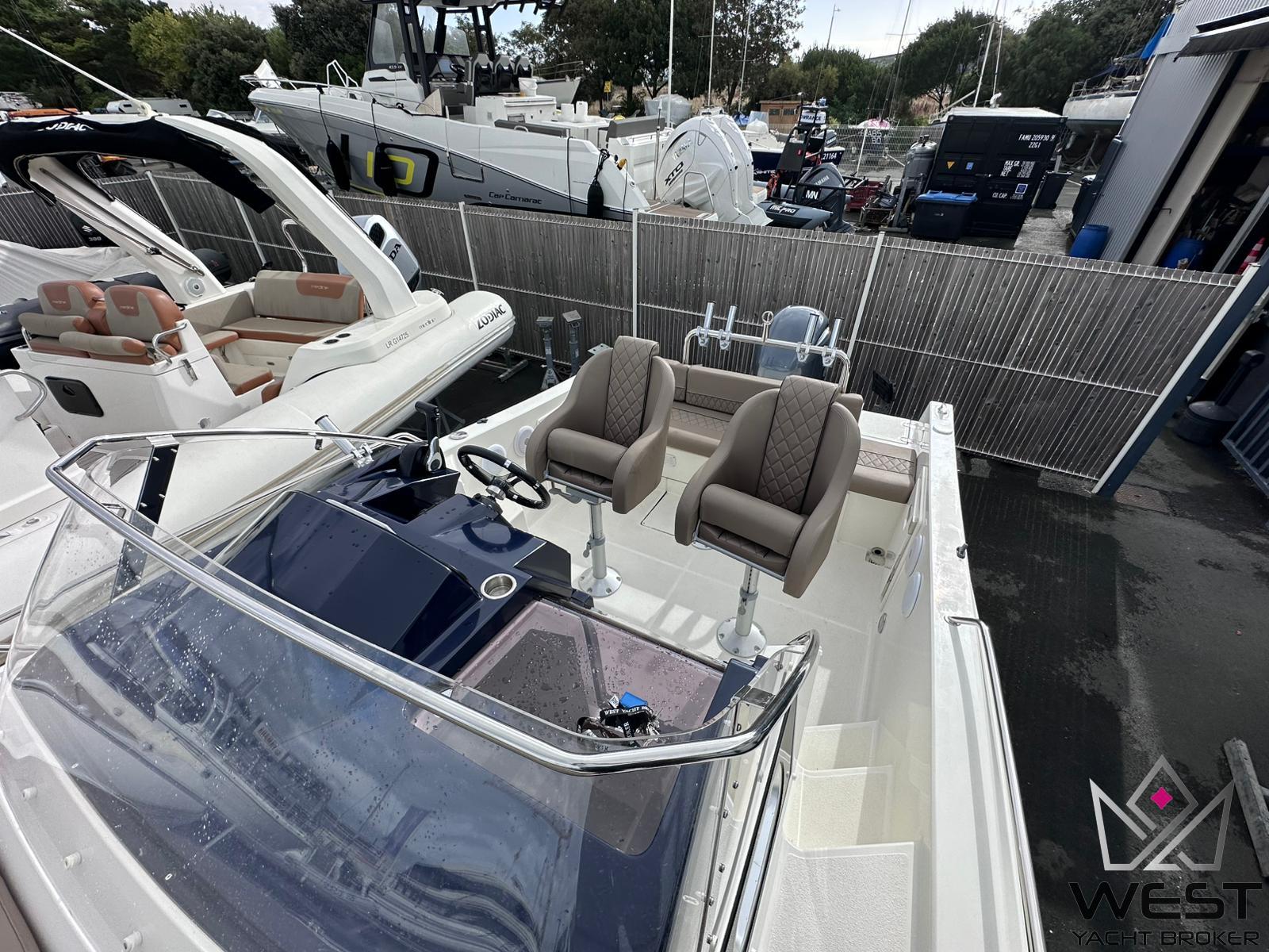 PACIFIC CRAFT 700 SUN CRUISER – Image 11