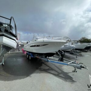 PACIFIC CRAFT 700 SUN CRUISER