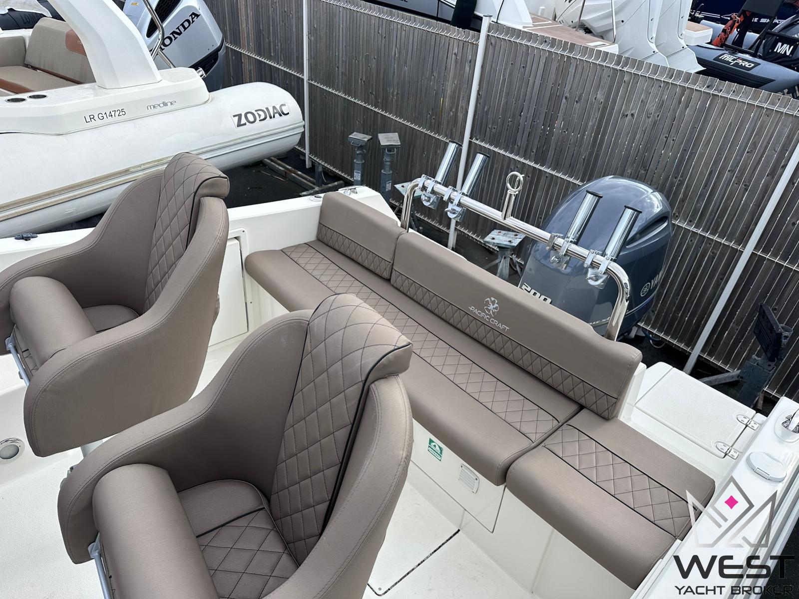 PACIFIC CRAFT 700 SUN CRUISER – Image 18