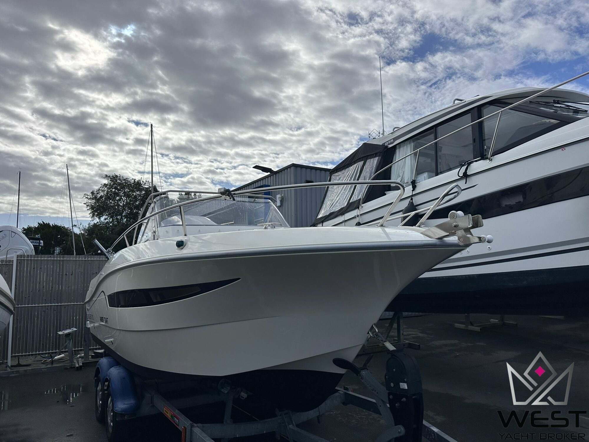 PACIFIC CRAFT 700 SUN CRUISER – Image 5