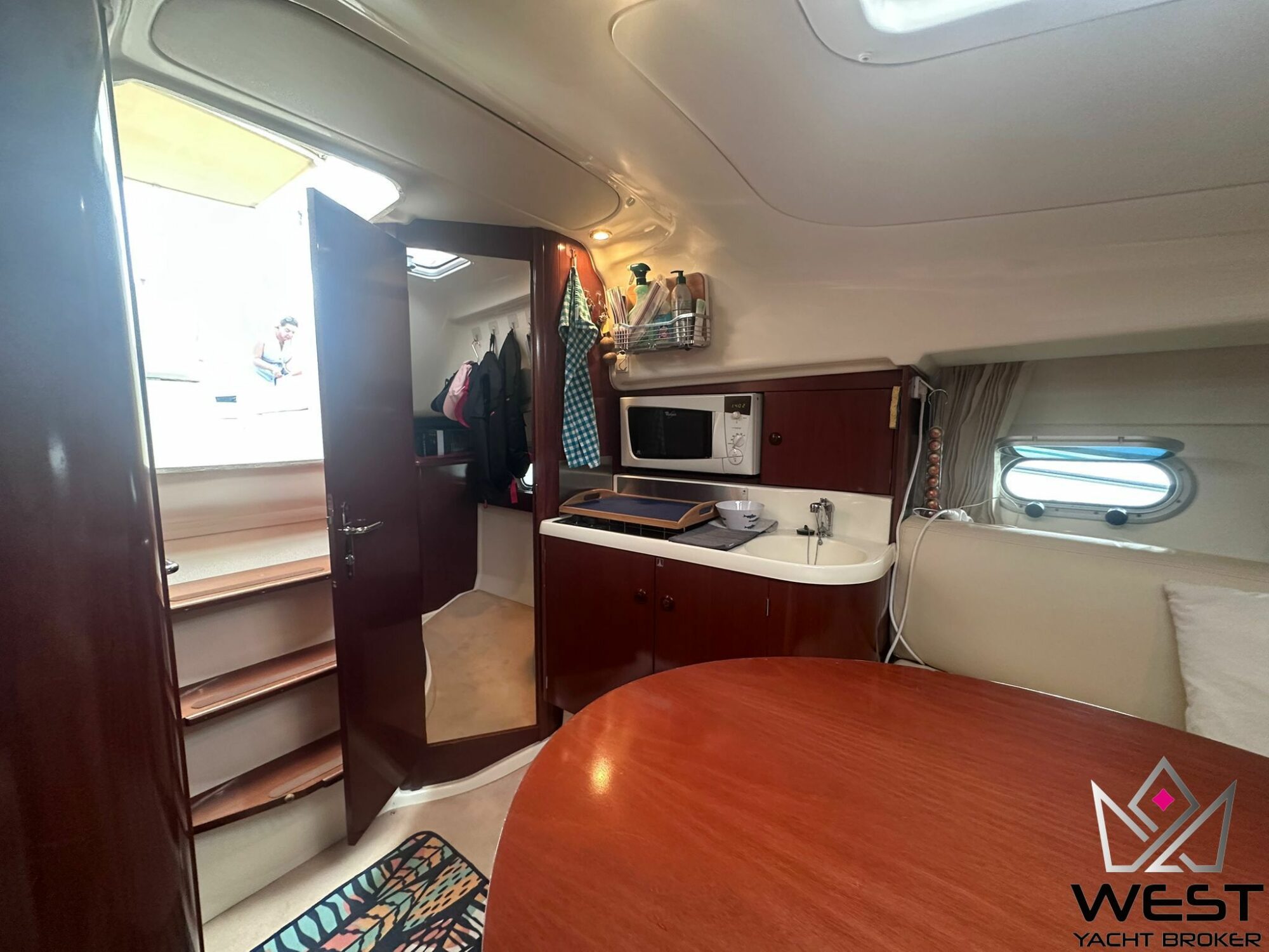 JEANNEAU LEADER 805 - Image 17