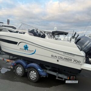PACIFIC CRAFT 700 SUN CRUISER