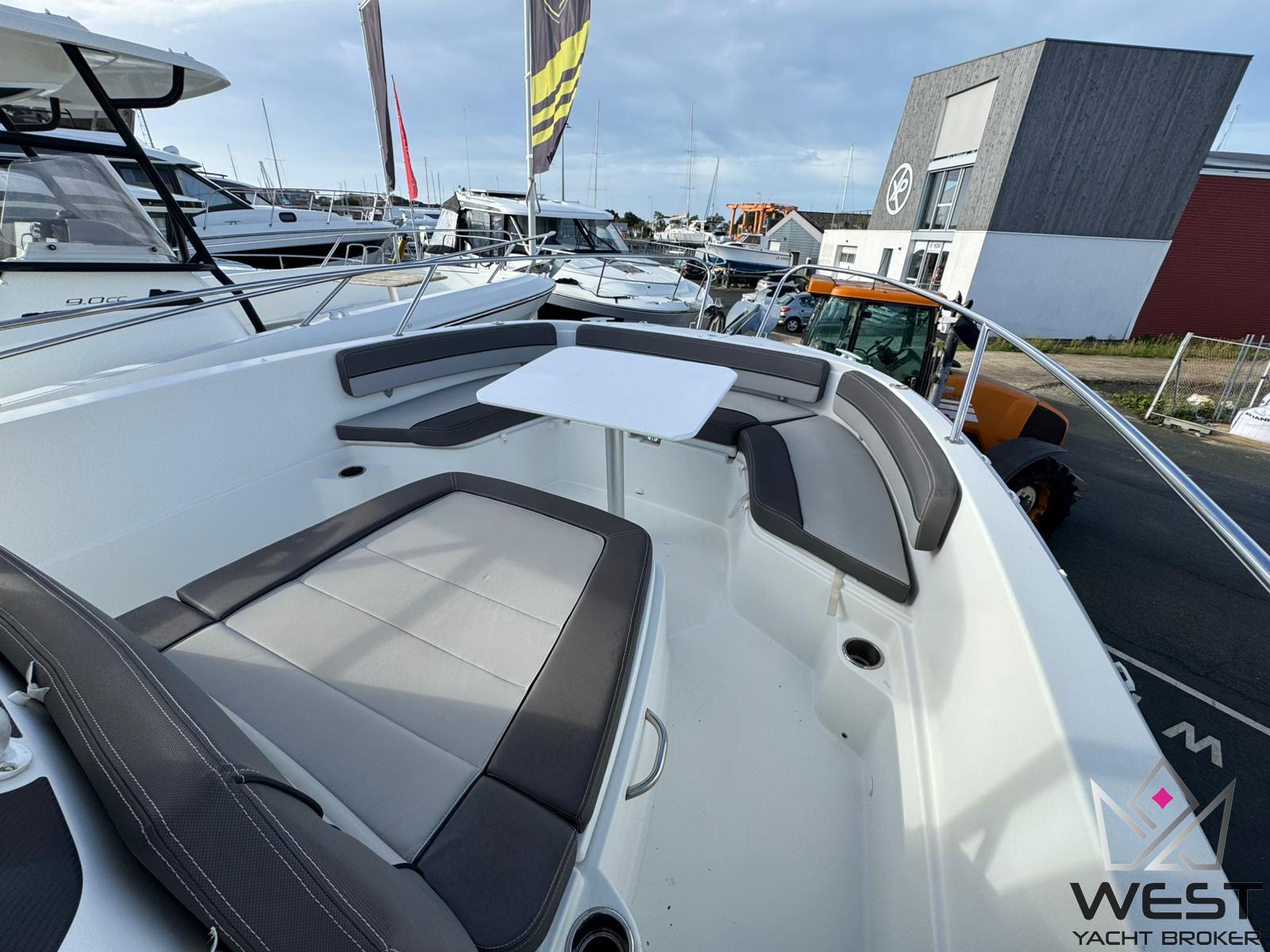 JEANNEAU CAP CAMARAT 9.0 CC – Image 11