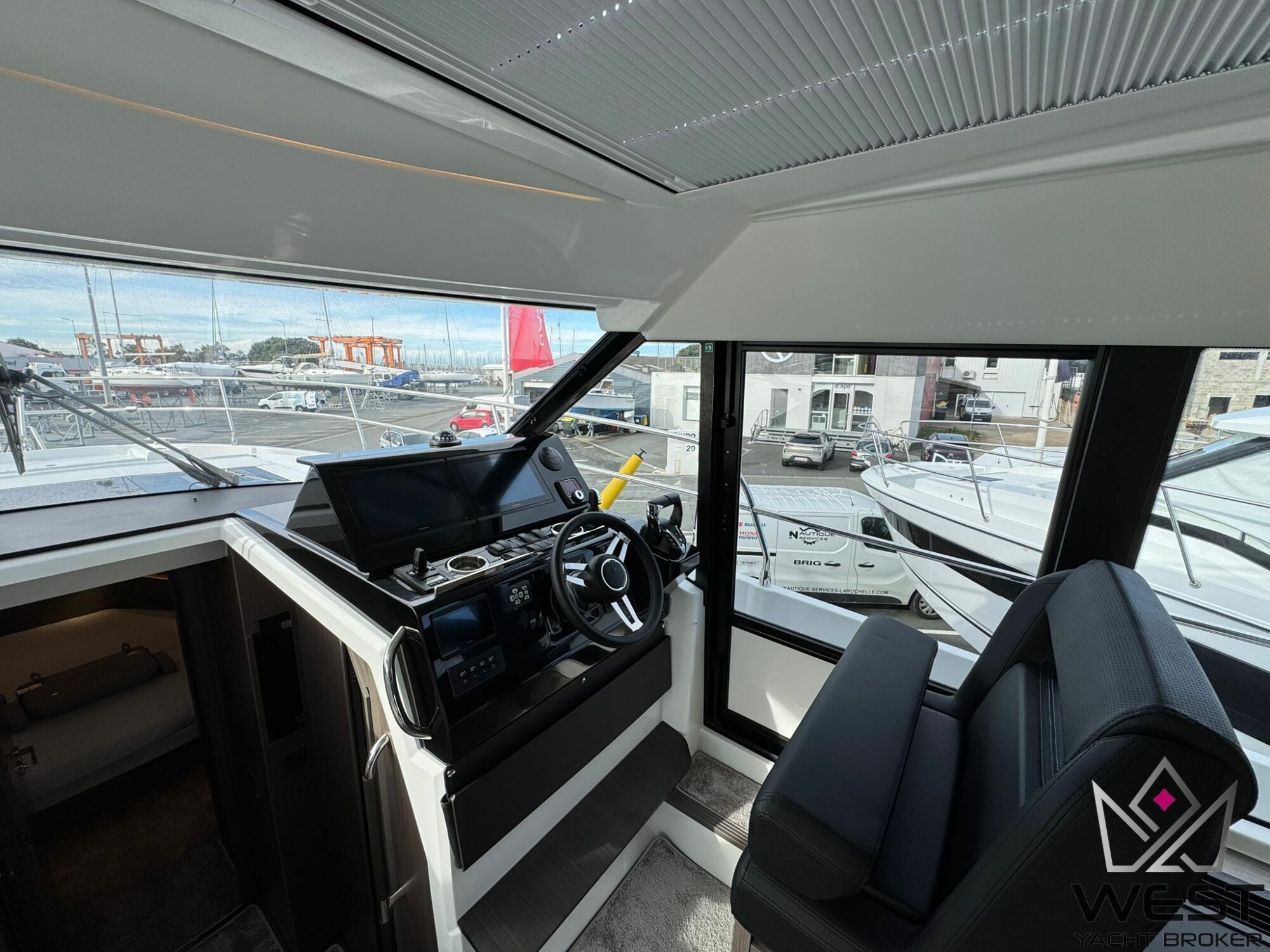 JEANNEAU MERRY FISHER 1295 COUPE - Image 13