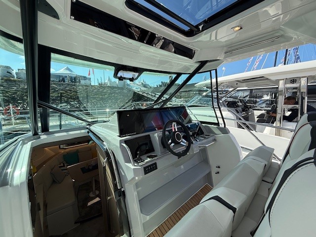 JEANNEAU CAP CAMARAT 10.5 WA S.2 – Image 6