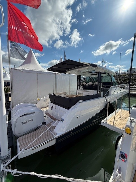 JEANNEAU CAP CAMARAT 10.5 WA S.2 – Image 2