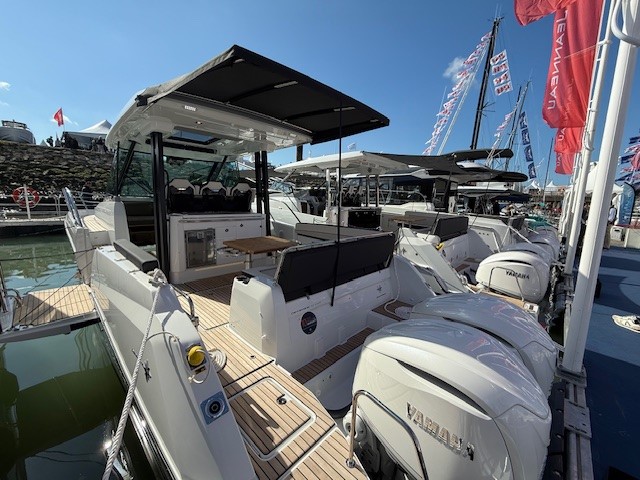 JEANNEAU CAP CAMARAT 10.5 WA S.2