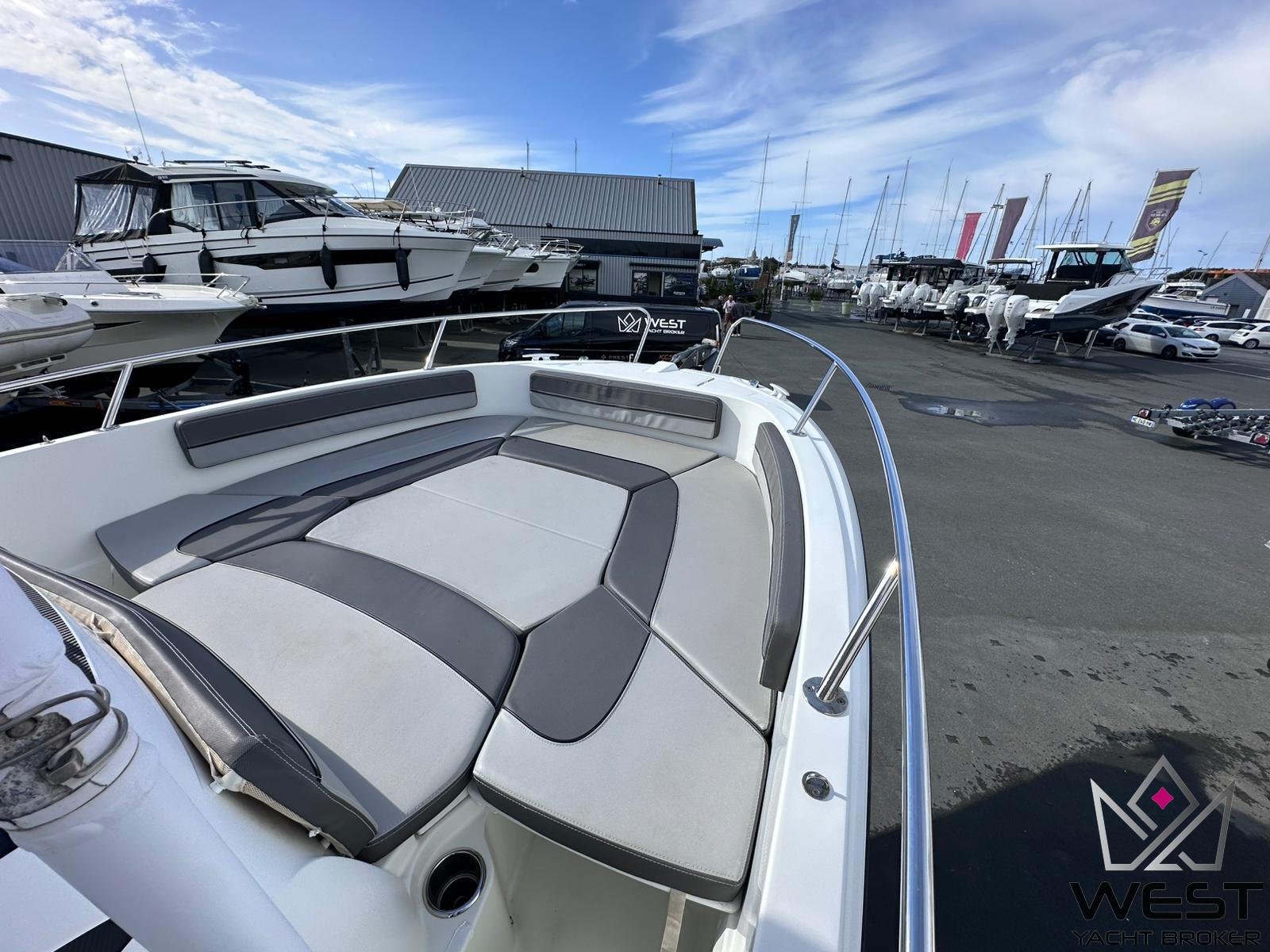 JEANNEAU CAP CAMARAT 6.5 CC Série 3 – Image 5