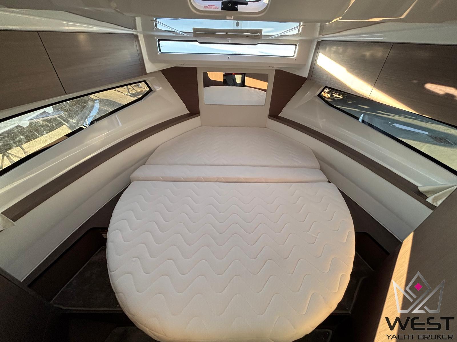 JEANNEAU MERRY FISHER 895 CROISIÈRE SÉRIE 2 – Image 10