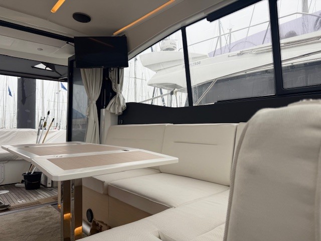 JEANNEAU NC 37 – Image 6