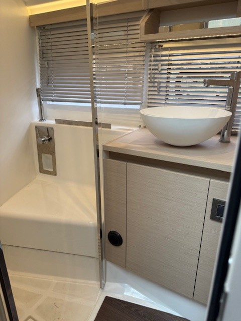 JEANNEAU NC 37 – Image 9