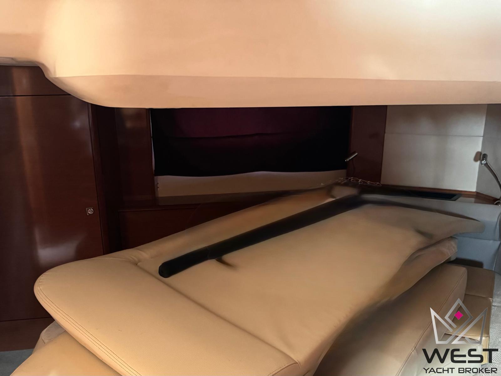 PRESTIGE PRESTIGE 42 S – Image 16