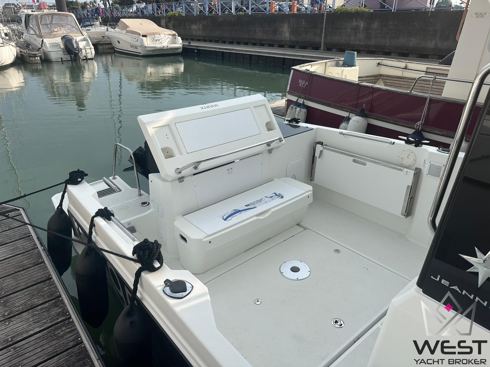 JEANNEAU MERRY FISHER 695 SPORT SERIE 2 – Image 8