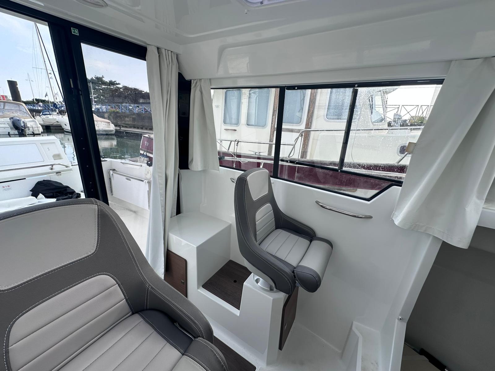 JEANNEAU MERRY FISHER 695 SPORT SERIE 2 – Image 14
