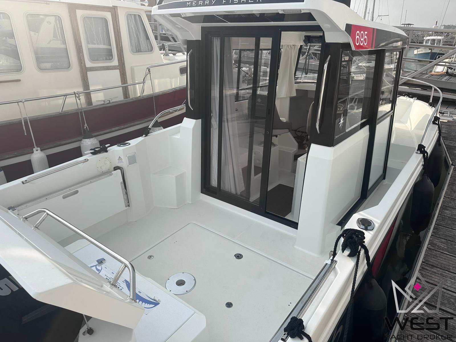 JEANNEAU MERRY FISHER 695 SPORT SERIE 2 – Image 5