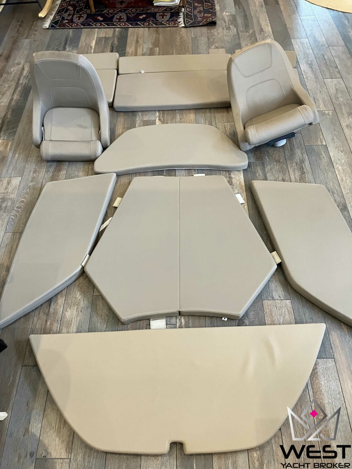 JEANNEAU CAP CAMARAT 5.5 CC – Image 14