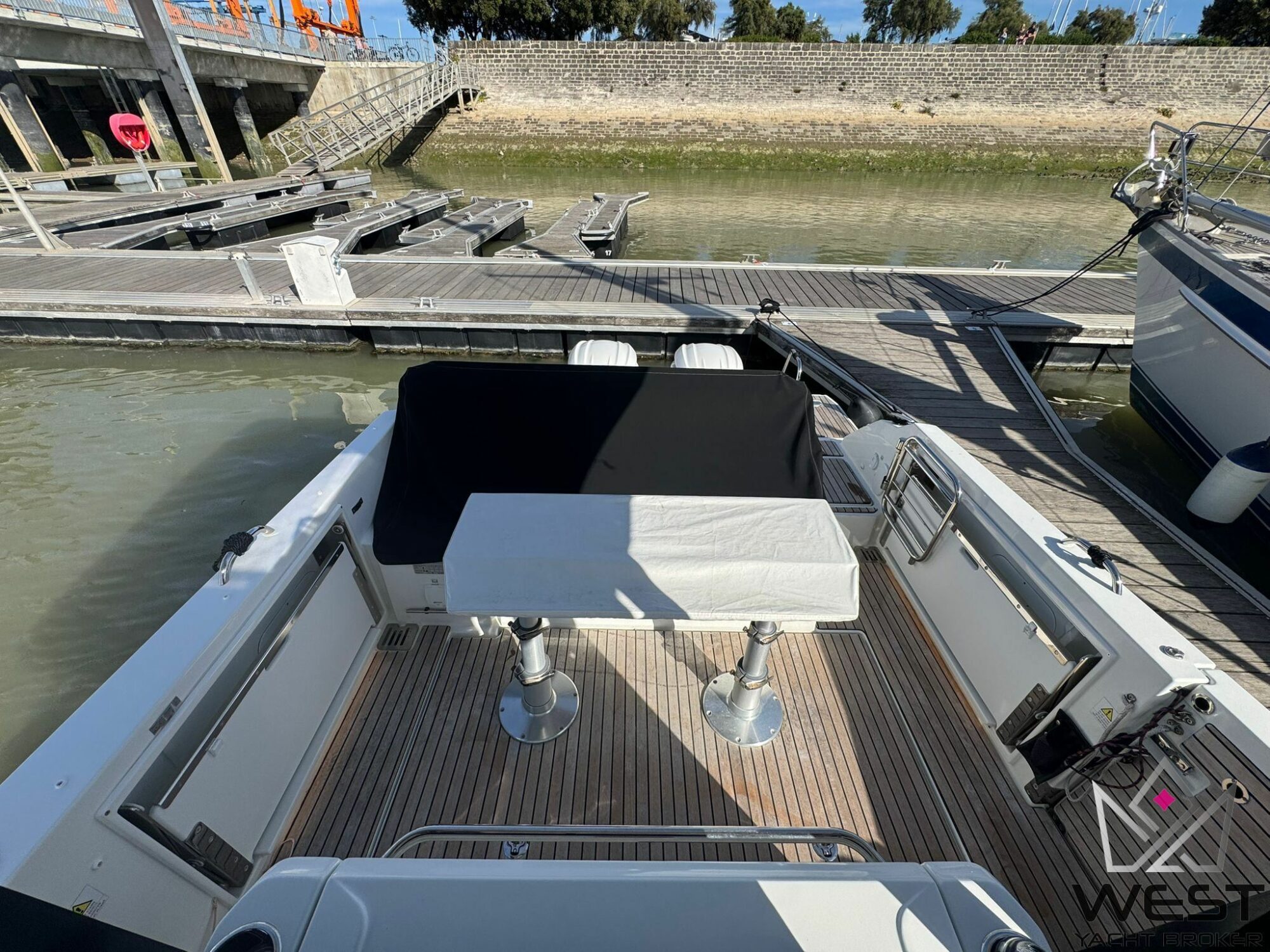 JEANNEAU CAP CAMARAT 9.0 WA SERIE 2 – Image 6