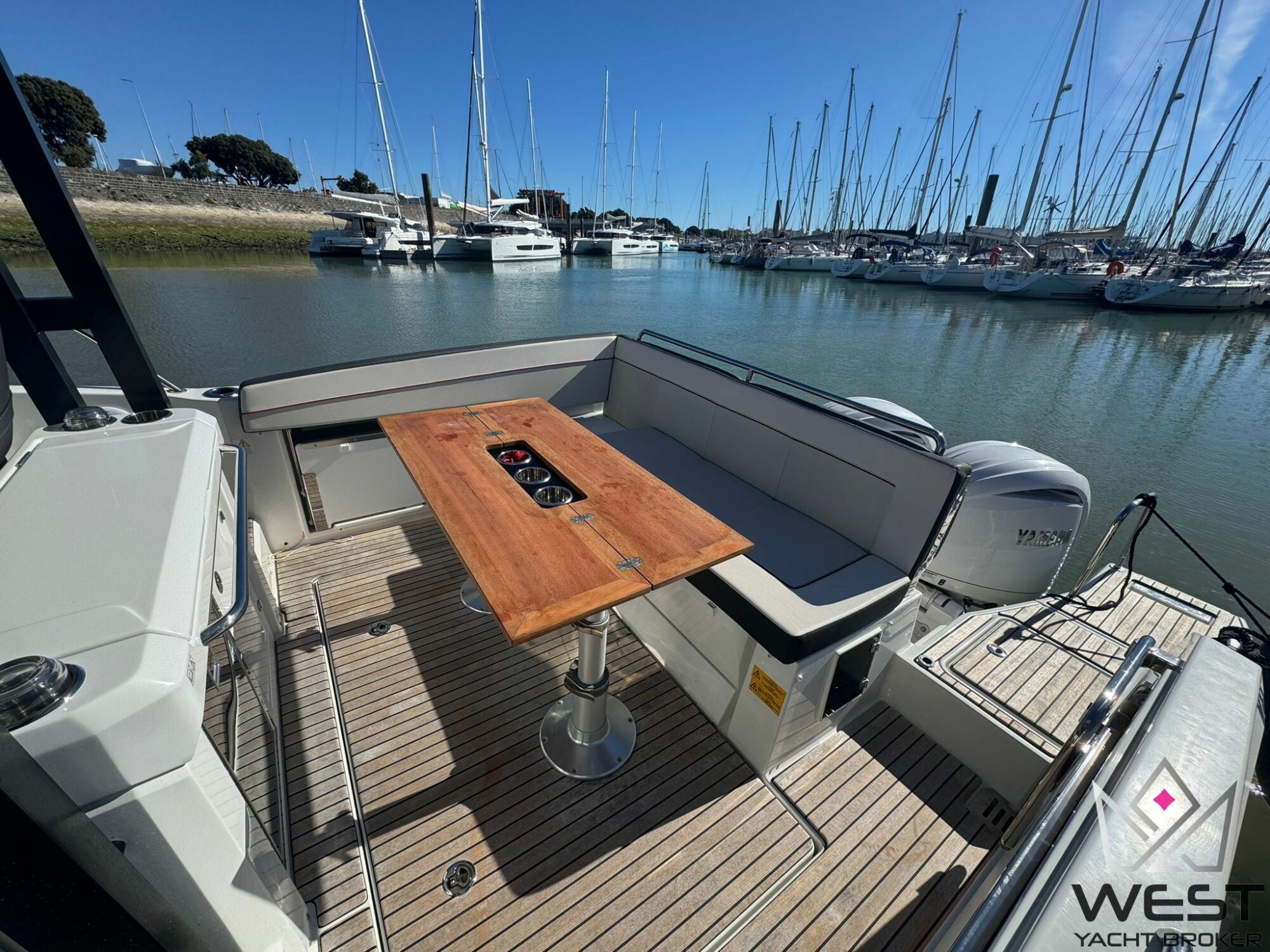 JEANNEAU CAP CAMARAT 9.0 WA SERIE 2 – Image 11