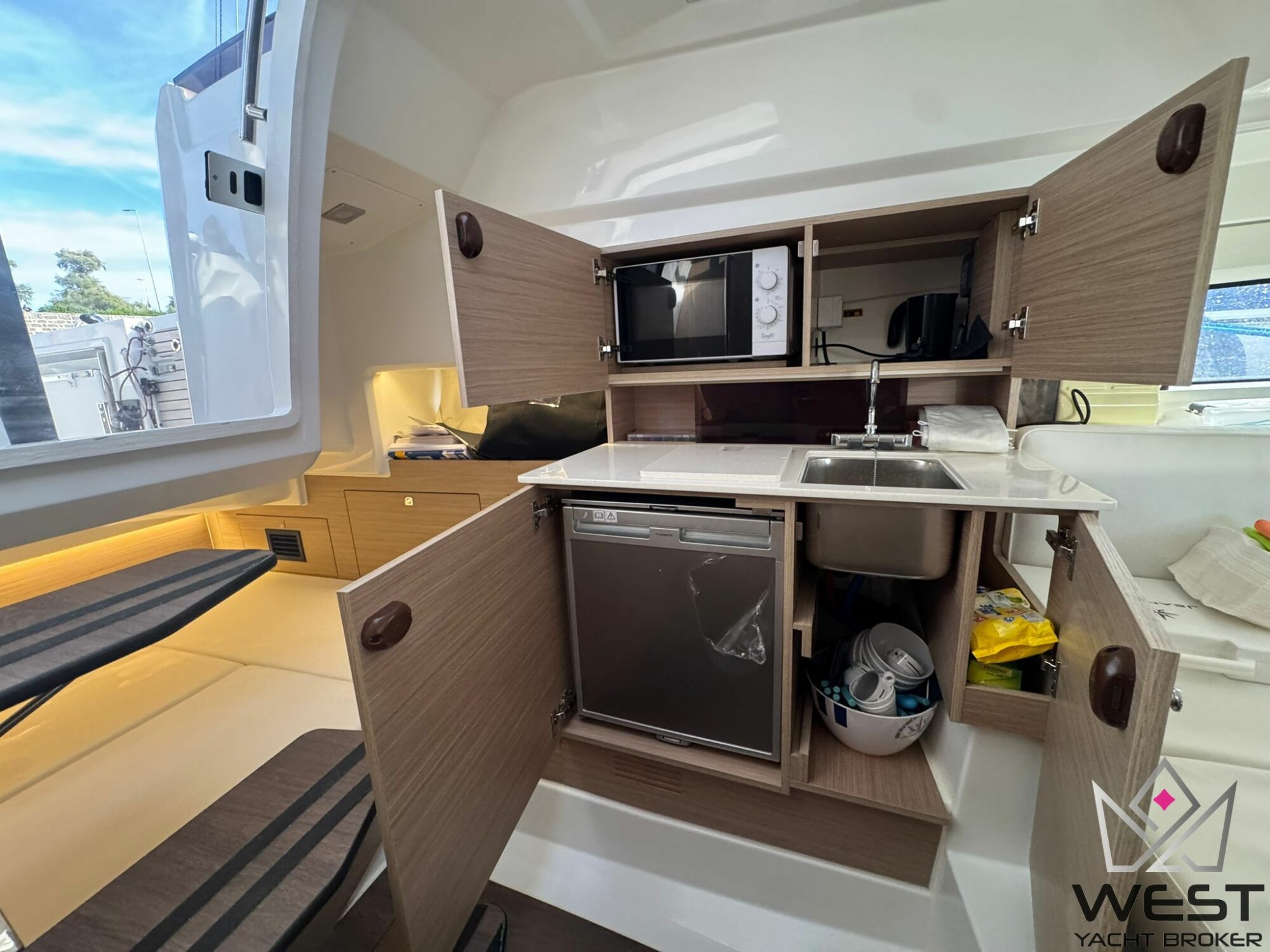 JEANNEAU CAP CAMARAT 9.0 WA SERIE 2 – Image 20