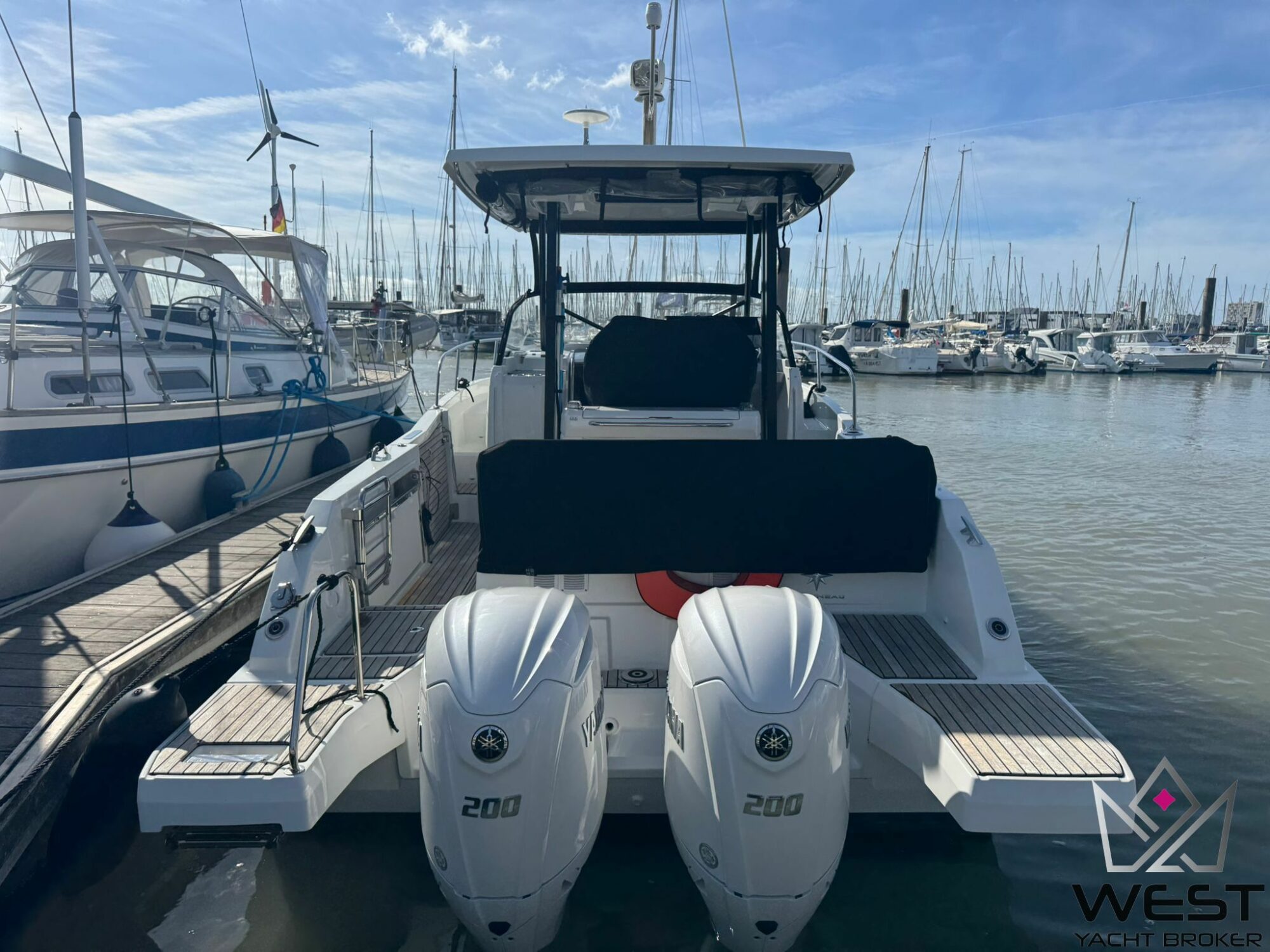 JEANNEAU CAP CAMARAT 9.0 WA SERIE 2 – Image 5