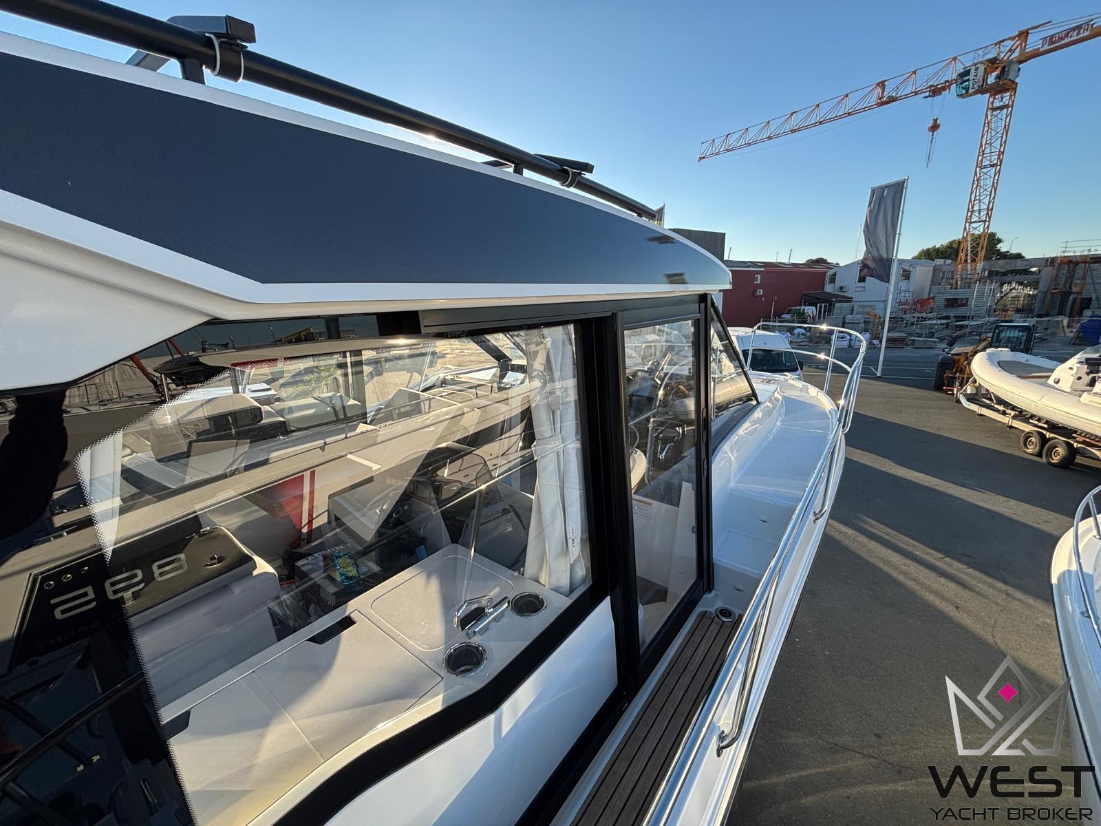 JEANNEAU MERRY FISHER 895 CROISIÈRE SÉRIE 2 – Image 5